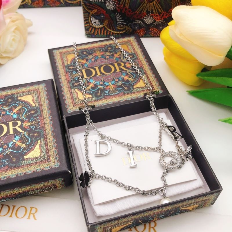 chr1st1an D10r necklaces
